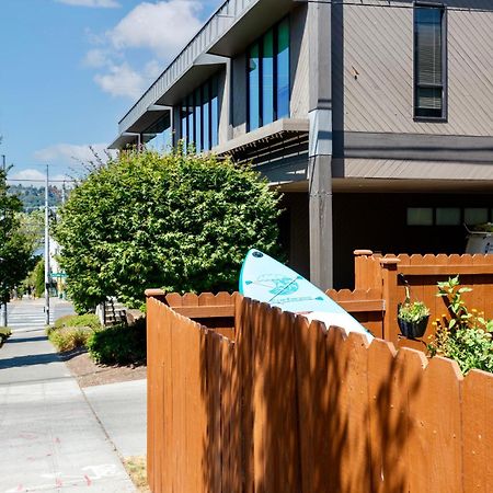 Vintage 3 Bedroom Home In Prime Eastlake Seattle With Private Parking Bagian luar foto
