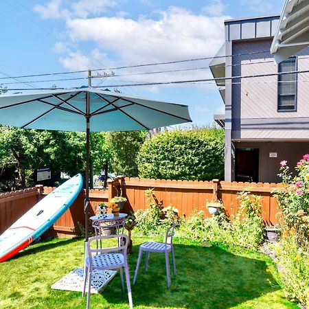 Vintage 3 Bedroom Home In Prime Eastlake Seattle With Private Parking Bagian luar foto