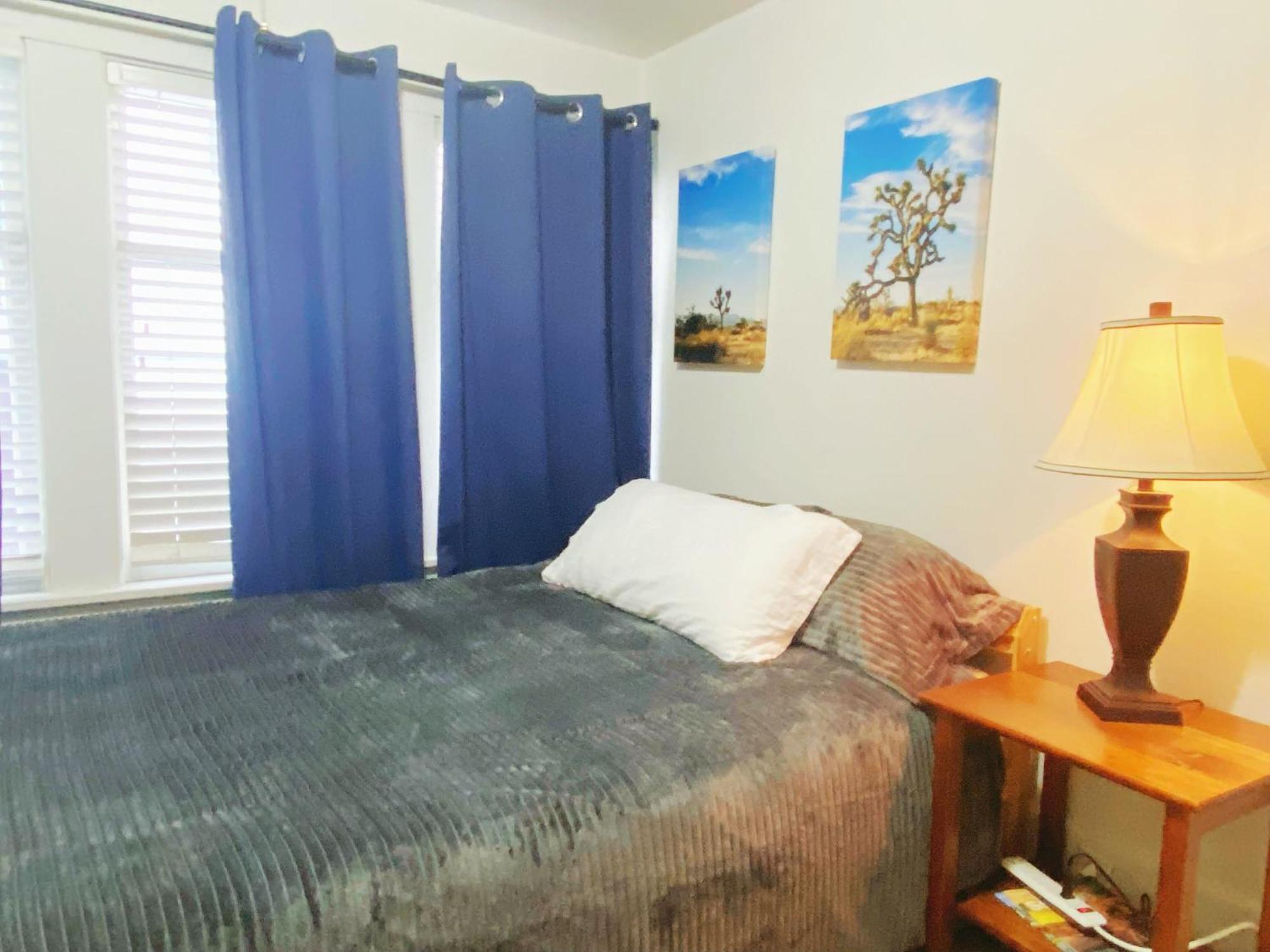Vintage 3 Bedroom Home In Prime Eastlake Seattle With Private Parking Bagian luar foto